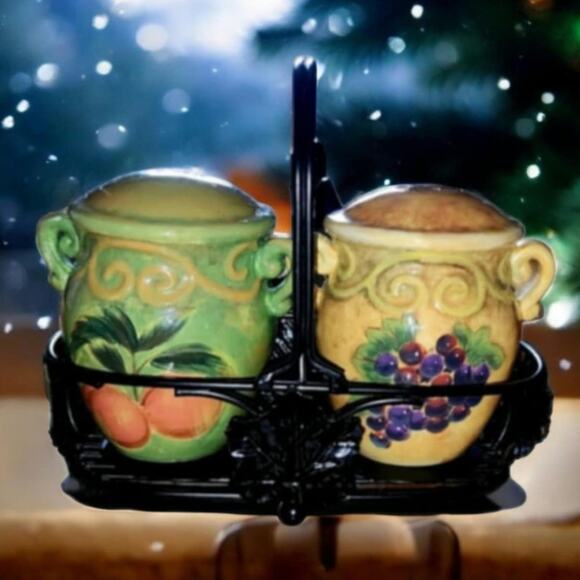 CIC Salt and Pepper Shakers grape & peach design with Carrier-Vintage - Picture 1 of 9
